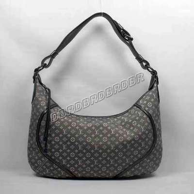 Louis Vuitton M95618 gray