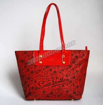 Louis Vuitton M95126 red